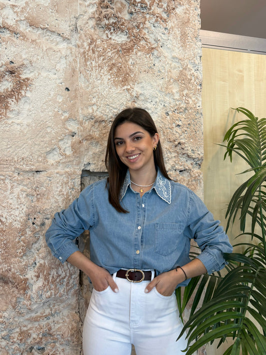 CAMISA DENIM BORDADOS