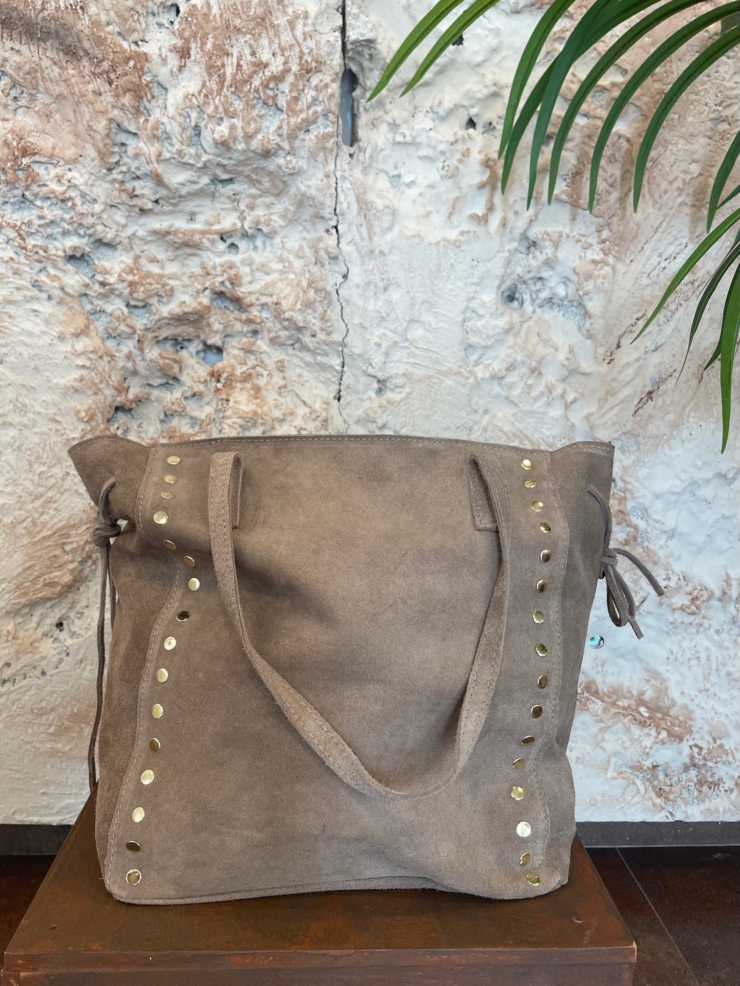 BOLSO SHOPPER PIEL TACHAS BEIGE