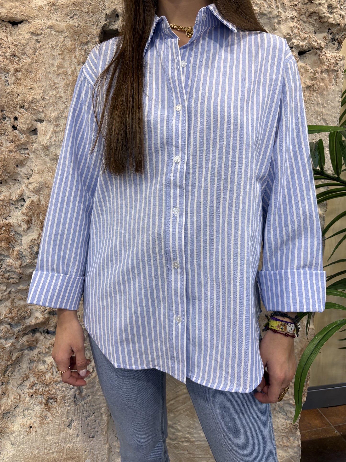 CAMISA OXFORD CELESTE RAYAS